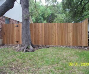 6ft wood privacy fence and gate